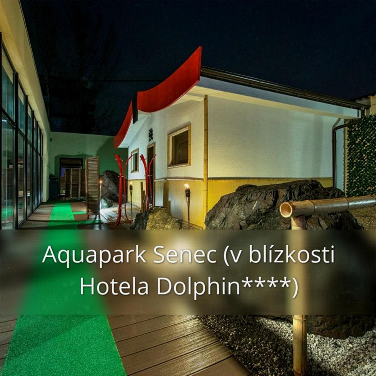 Hotel Dolphin Senec Buitenkant foto