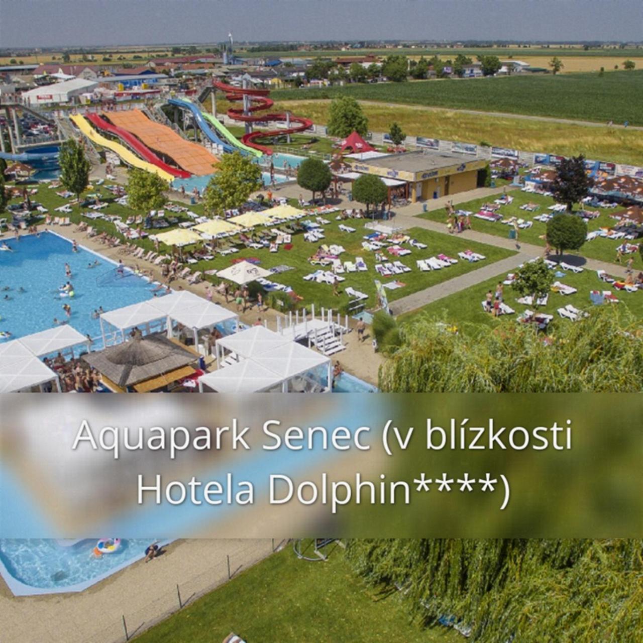 Hotel Dolphin Senec Buitenkant foto